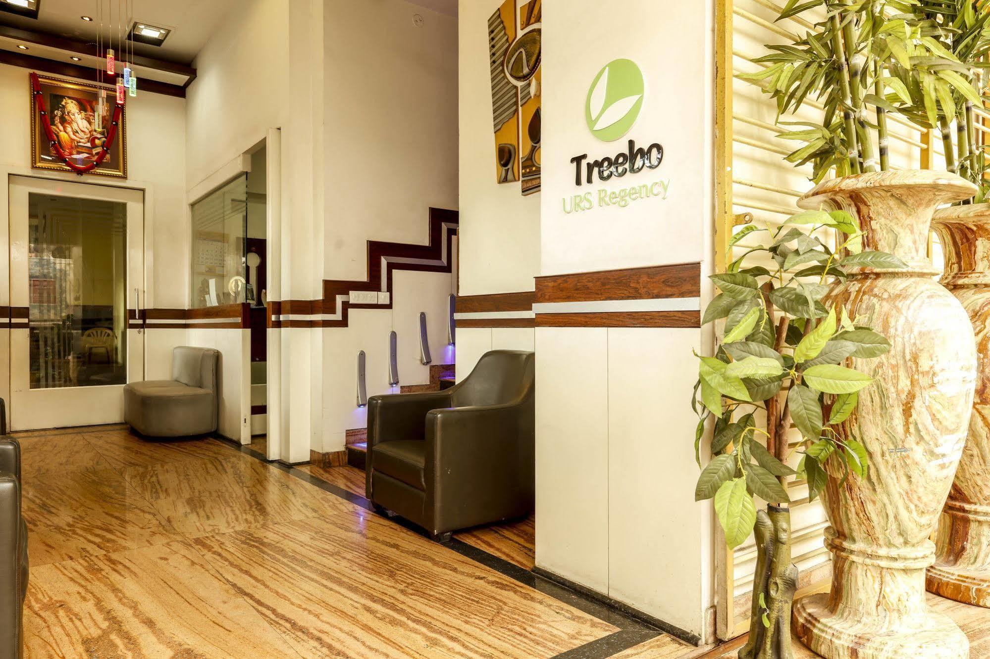 Отель Treebo Trip Grand Regency Бангалор Экстерьер фото